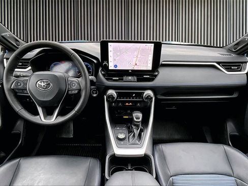 Used 2024 Toyota RAV4 XSE image 16