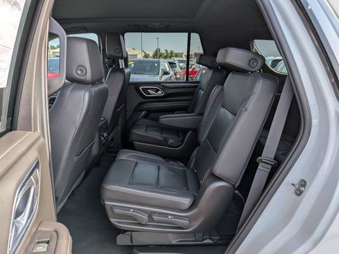 Used 2021 Chevrolet Tahoe LT w/ LT Signature Package AWD/4WD image 19