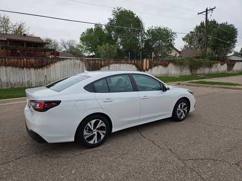 Used 2025 Subaru Legacy Premium AWD/4WD image 4