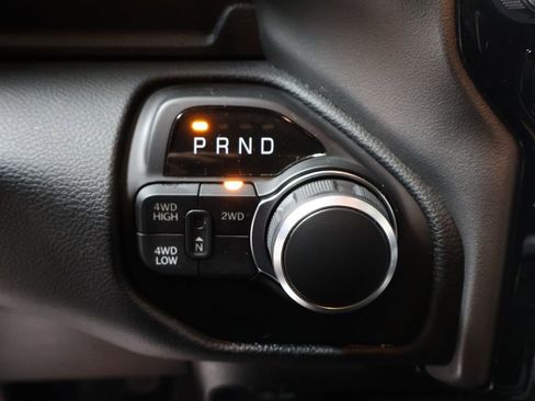 Used 2024 RAM 2500 Big Horn w/ Level 2 Equipment Group image 28