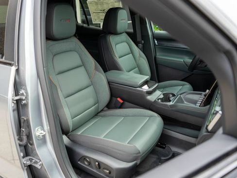 New 2026 GMC Terrain AT4 w/ Convenience Package III AWD/4WD image 9