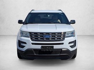 Used 2017 Ford Explorer FWD video 2