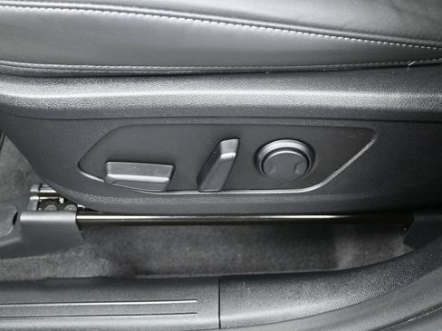 Certified 2026 Kia Sorento S FWD image 11