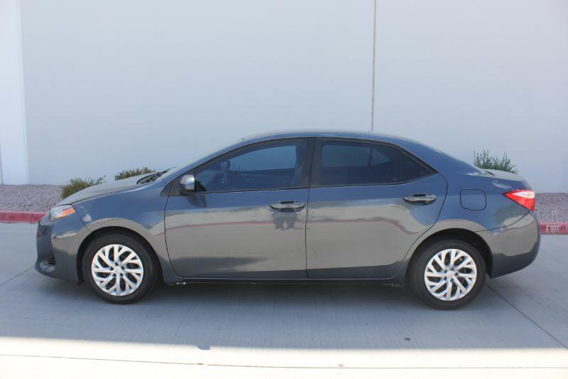 Used 2017 Toyota Corolla LE w/ Carpet Mat Package (TMS) FWD image 8