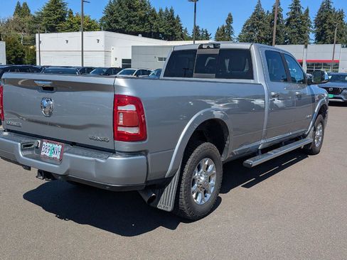 Used 2022 RAM 3500 Laramie AWD/4WD image 5