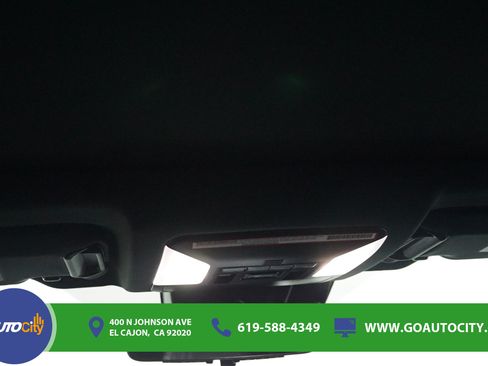 Used 2024 Toyota RAV4 XSE w/ Advanced Technology Package AWD/4WD image 19