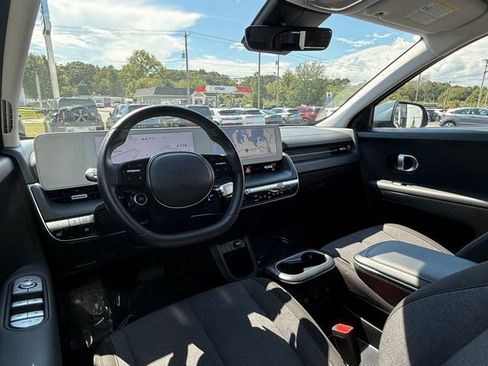 Used 2023 Hyundai Ioniq 5 SE image 22