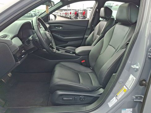 Used 2025 Honda Accord Sport image 14