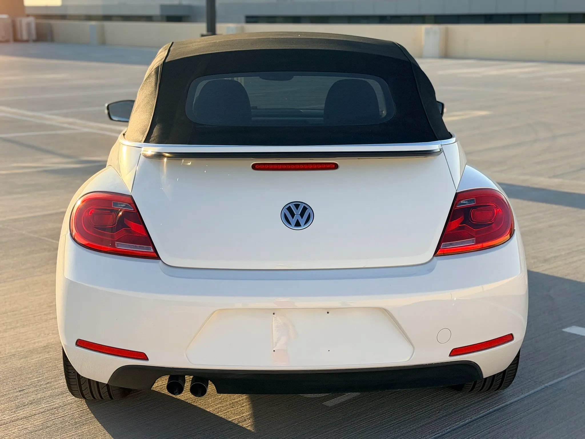 Used 2013 Volkswagen Beetle 2.5 FWD image 5