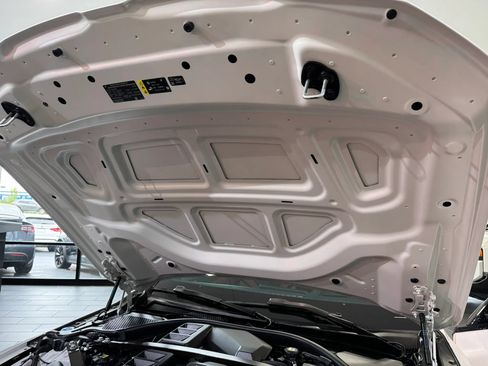 Used 2021 BMW M4 Competition w/ M Carbon Exterior Package RWD image 57