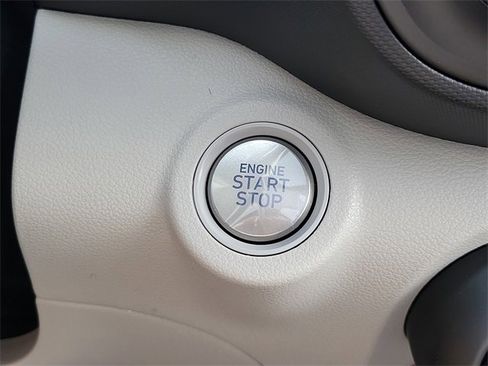 New 2026 Hyundai Venue SEL image 8