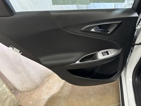 Used 2023 Chevrolet Malibu LS FWD image 22