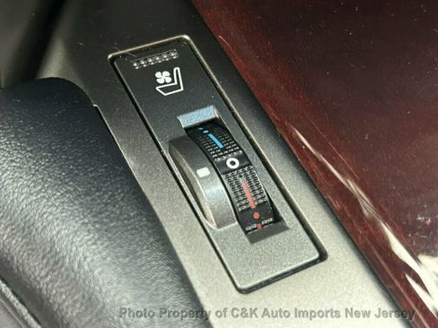 Used 2016 Lexus GX 460 w/ Premium Package AWD/4WD image 42