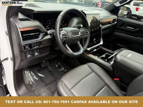Used 2025 GMC Yukon Denali image 29