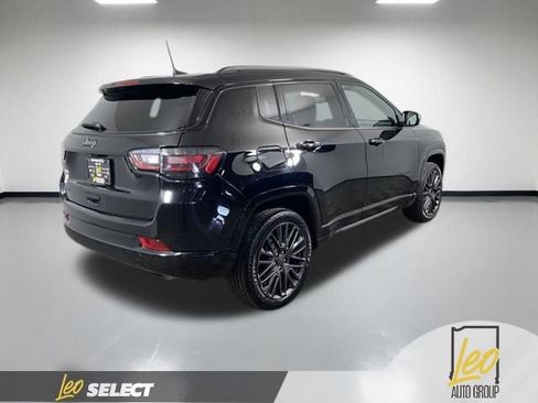 Used 2022 Jeep Compass High Altitude AWD/4WD image 6