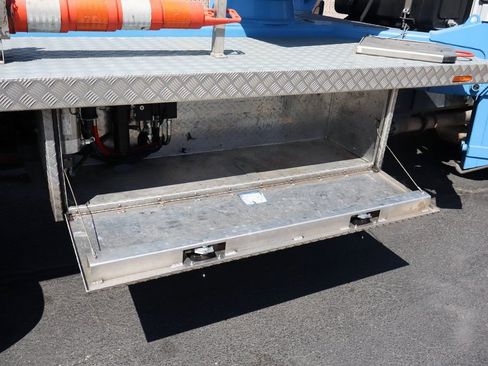 Used 2019 Ford F650 2WD Regular Cab Super Duty image 51