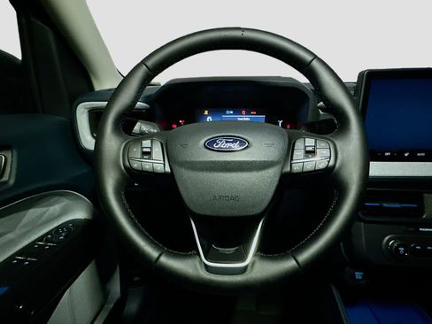 New 2026 Ford Maverick XLT w/ XLT Luxury Package FWD image 7
