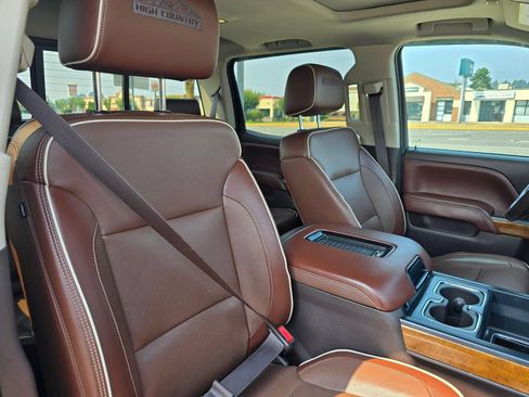 Used 2018 Chevrolet Silverado 1500 High Country AWD/4WD image 11