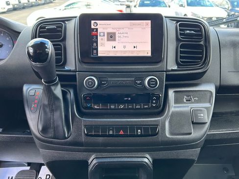 Used 2024 RAM ProMaster 2500 image 16