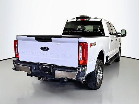 Used 2025 Ford F350 XLT AWD/4WD image 7
