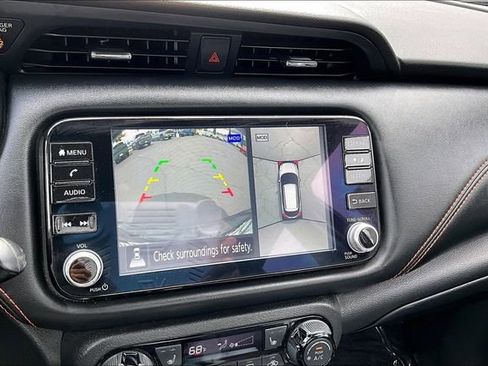 Certified 2023 Nissan Kicks SR w/ SR Premium Package FWD image 13