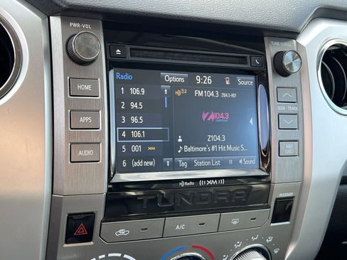 Used 2017 Toyota Tundra SR5 image 18