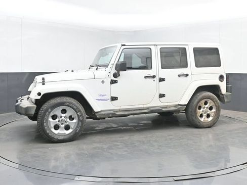 Used 2015 Jeep Wrangler Unlimited Sahara w/ Trailer Tow Group AWD/4WD image 6