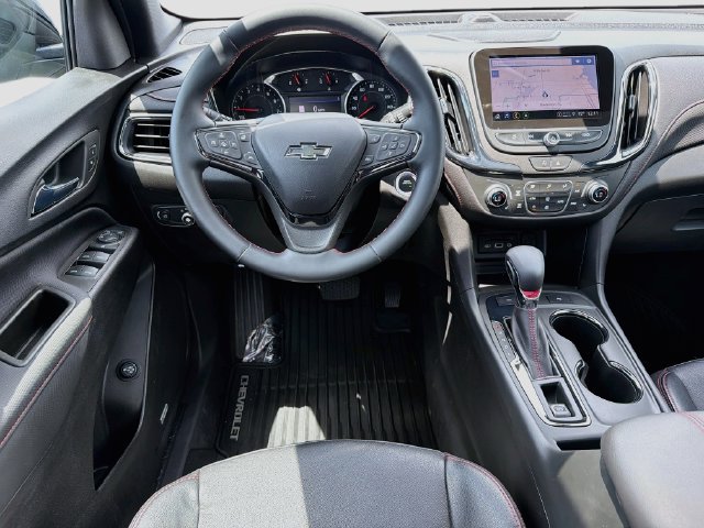 Used 2024 Chevrolet Equinox RS w/ RS Leather Package AWD/4WD image 24