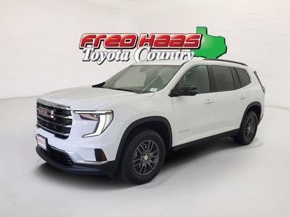 Used 2025 GMC Acadia Elevation