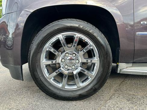 Used 2015 GMC Yukon XL Denali w/ Touring Package AWD/4WD image 26