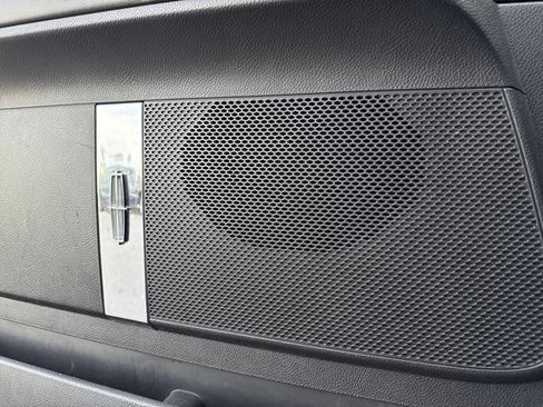 Used 2014 Lincoln Navigator 2WD image 13