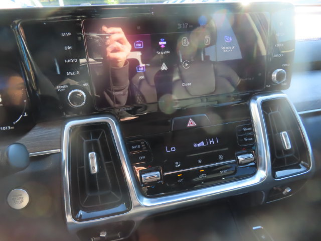 Used 2022 Kia Sorento SX Prestige AWD/4WD image 28