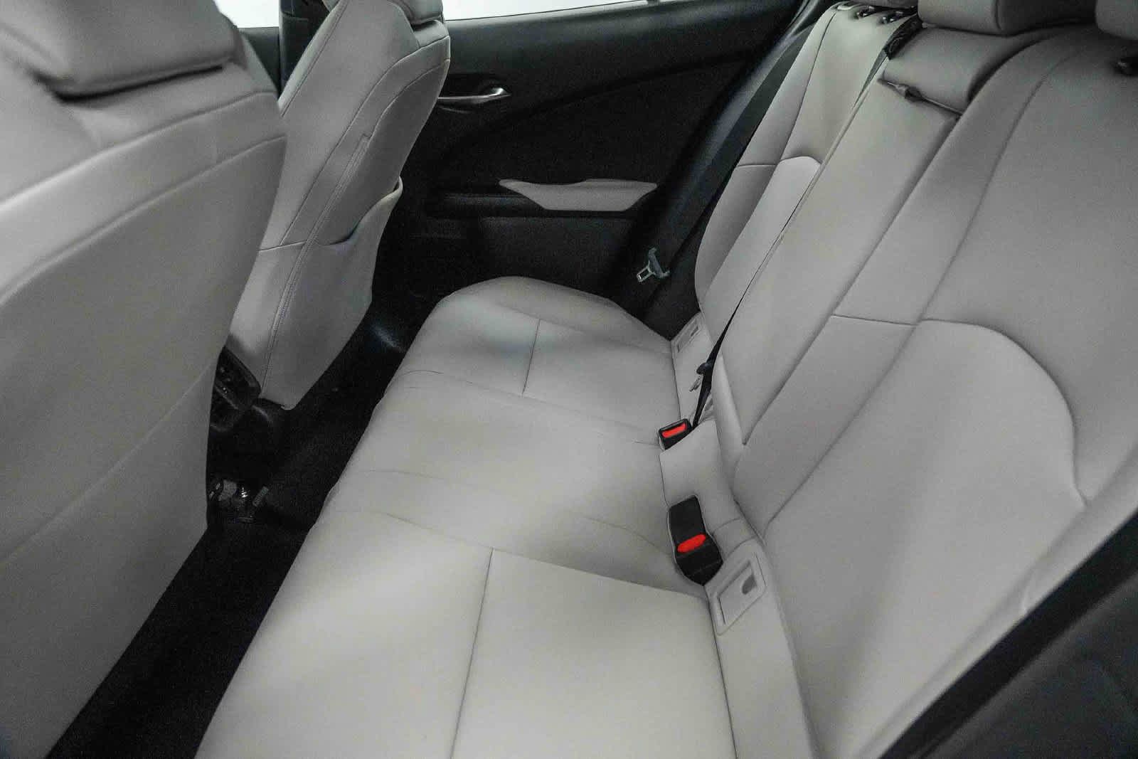 Used 2026 Lexus UX 300h AWD w/ Accessory Package (Z2) image 19
