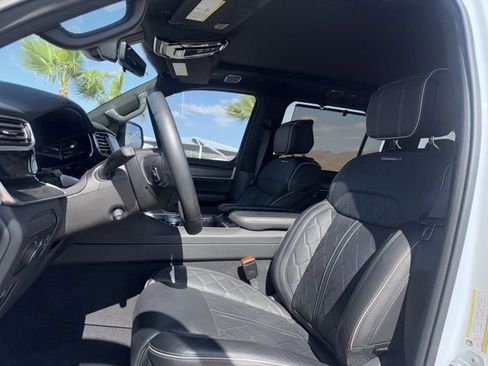 Used 2024 Jeep Grand Wagoneer Series III w/ Quick Order Packagew 28T image 23