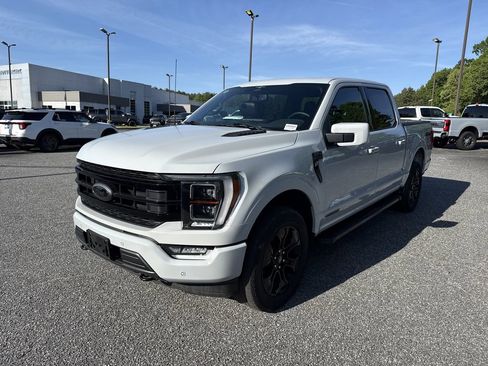 Used 2023 Ford F150 Lariat w/ Equipment Group 502A High AWD/4WD image 3