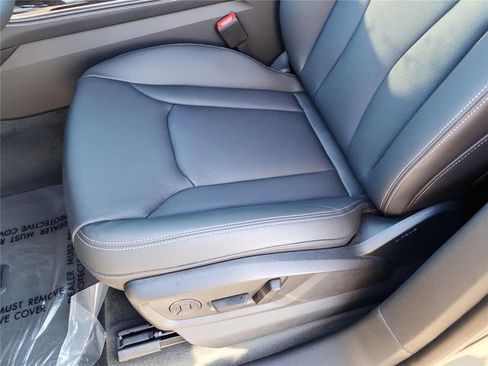 New 2026 Audi Q8 Premium Plus image 25