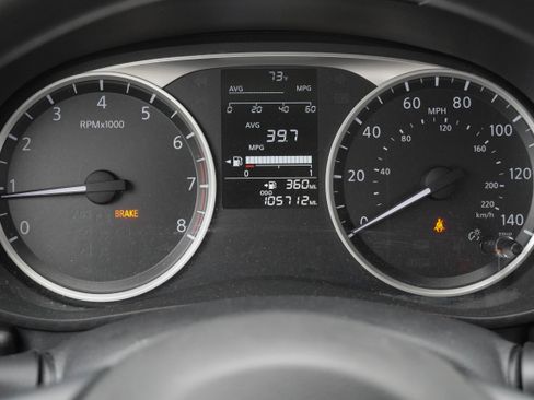 Used 2020 Nissan Versa S FWD image 19