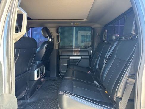 Used 2019 Ford F150 Lariat w/ Equipment Group 502A Luxury image 10