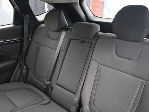Used 2024 Hyundai Tucson SE image 20