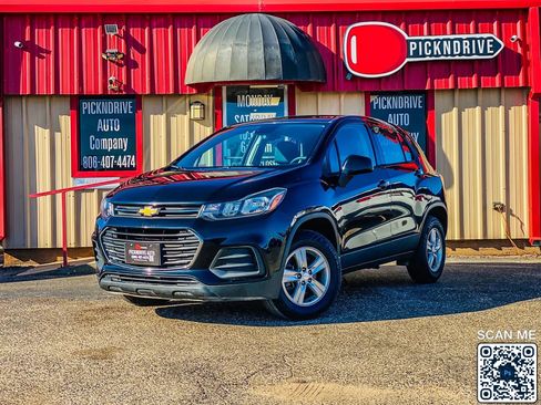 Used 2019 Chevrolet Trax LS w/ LPO, Protection Package image 2