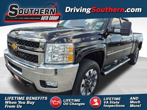 Used 2013 Chevrolet Silverado 2500 LTZ w/ LTZ Plus Package image 1