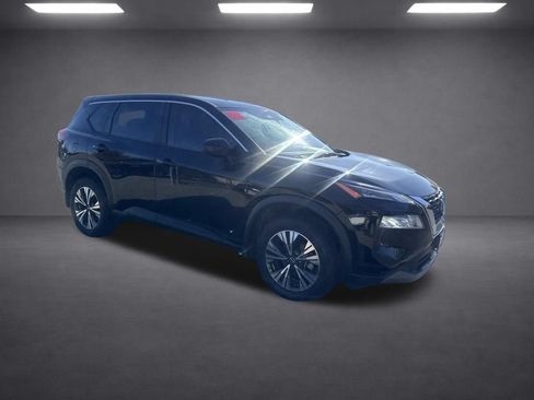 Used 2023 Nissan Rogue SV FWD image 15