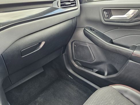 Used 2023 Ford Escape ST-Line image 27