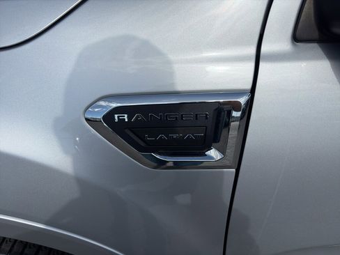 Used 2019 Ford Ranger Lariat w/ FX4 Off-Road Package AWD/4WD image 10