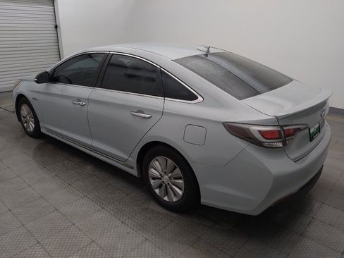 Used 2016 Hyundai Sonata SE FWD image 3