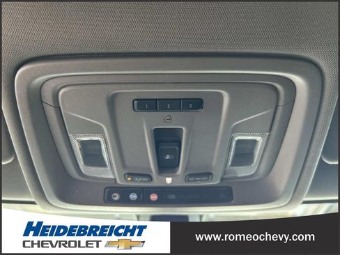 Used 2020 Chevrolet Silverado 1500 RST AWD/4WD image 25