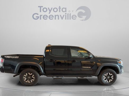 Certified 2023 Toyota Tacoma TRD Off-Road w/ Technology Package AWD/4WD image 7