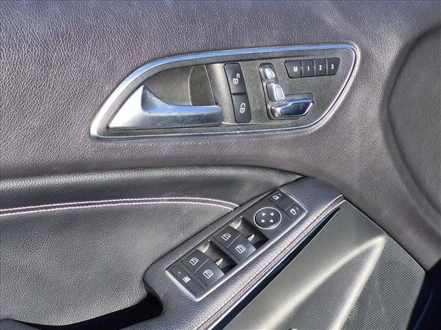 Used 2020 Mercedes-Benz GLA 250 image 12