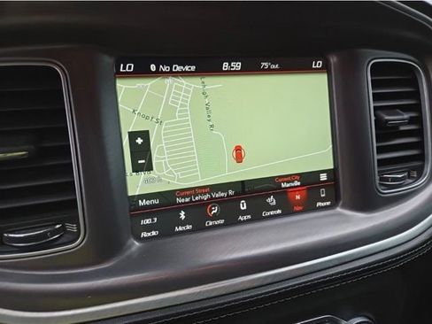 Used 2019 Dodge Charger Scat Pack w/ Technology Group RWD image 12