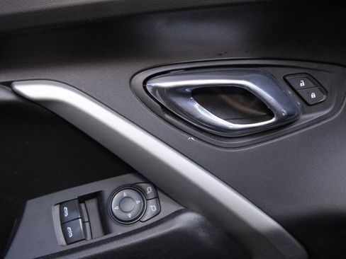 Used 2017 Chevrolet Camaro LT image 13